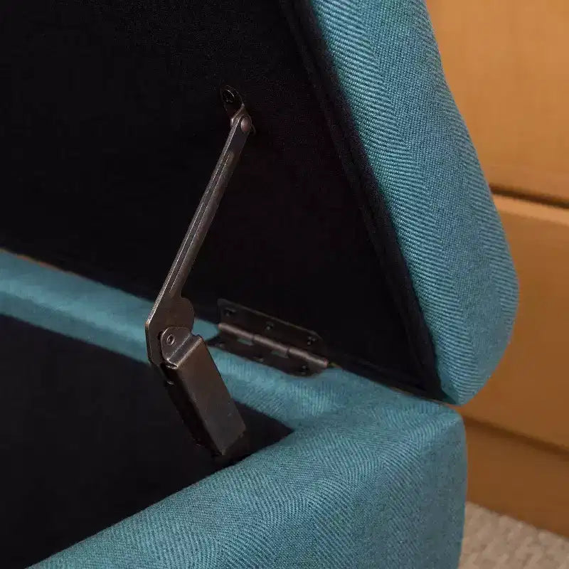 Pouf/Contenitore con Bottoni e Gambe in Legno Massello – Coperchio con Cerniere