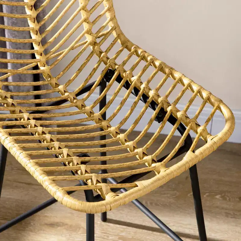 Sgabelli da bar moderni in rattan intrecciato con base in acciaio traspirante
